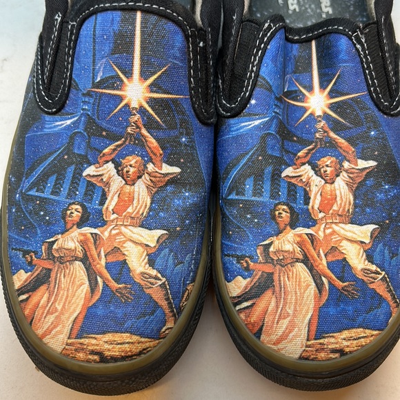 Star Wars Sketcher slip on Runners - Picture 7 of 7